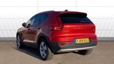 Volvo Xc40 2.0 T4 Momentum 5dr AWD Geartronic Petrol Estate